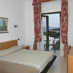 Stella Del Sud 3*